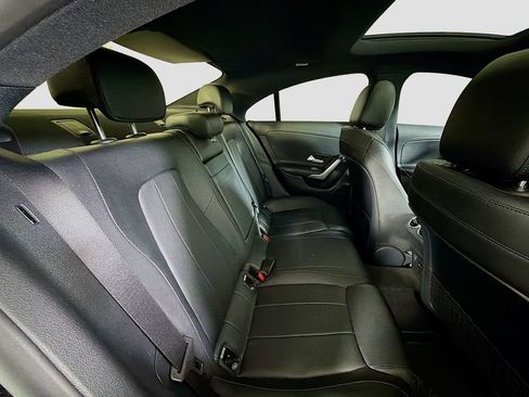 Used 2021 Mercedes-Benz CLA 250 image 25