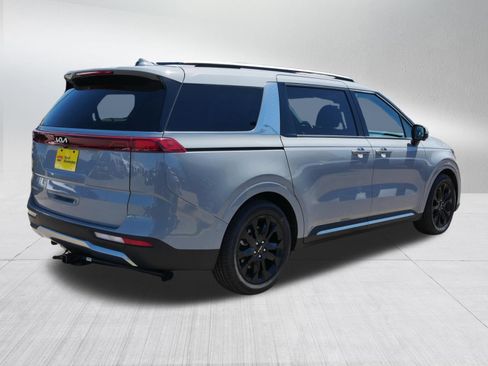 Used 2024 Kia Carnival SX Prestige FWD image 7