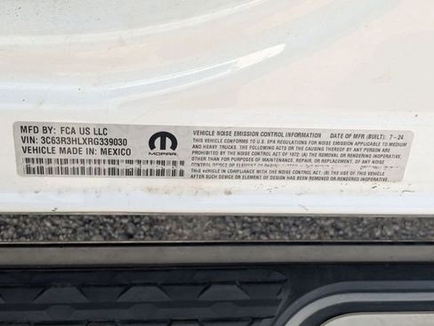 Used 2024 RAM 3500 Big Horn AWD/4WD image 42