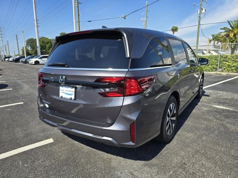 New 2026 Honda Odyssey EX-L image 4