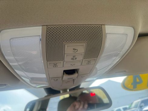 Used 2014 Mercedes-Benz C 250 Sedan image 13