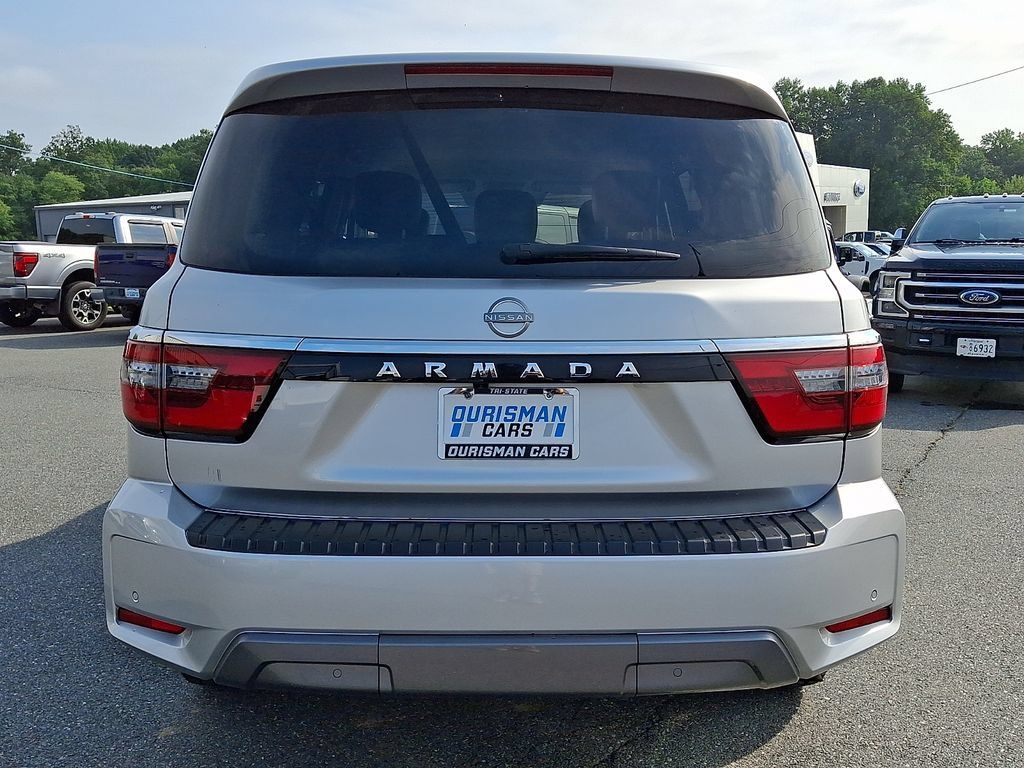 Used 2022 Nissan Armada SV AWD/4WD image 5