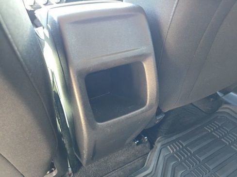 Used 2024 Chevrolet Trax LS w/ LS Convenience Package image 28