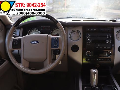 Used 2012 Ford Expedition EL Limited image 19