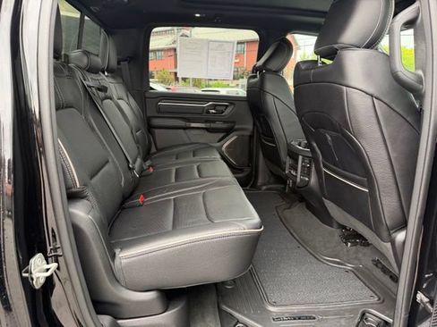 Used 2024 RAM 1500 Limited AWD/4WD image 19