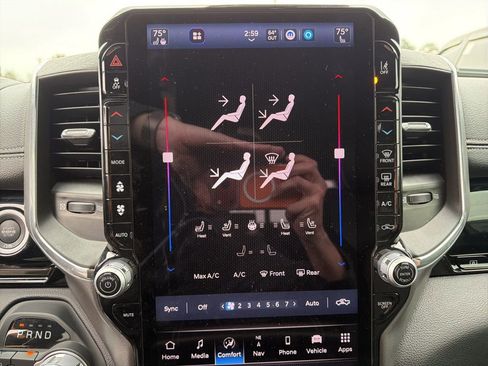 Used 2025 RAM 1500 Laramie w/ Night Edition image 41