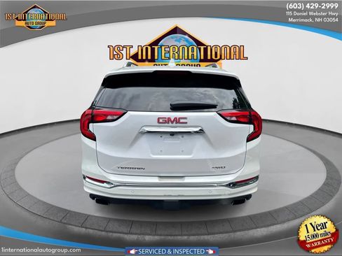 Used 2020 GMC Terrain Denali w/ Denali Premium Package AWD/4WD image 7