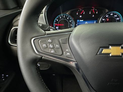 Certified 2024 Chevrolet Equinox LT image 8