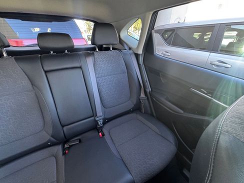 Used 2025 Kia Seltos S image 38