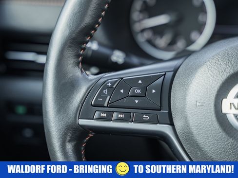 Used 2023 Nissan Sentra SR w/ SR Premium Package image 29