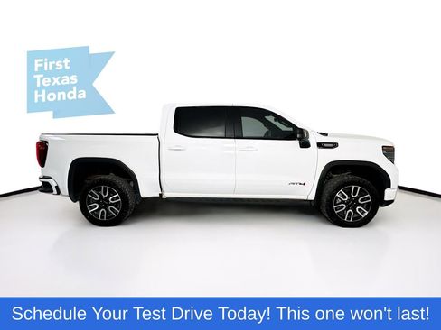 Used 2022 GMC Sierra 1500 AT4 w/ AT4 Premium Package image 10