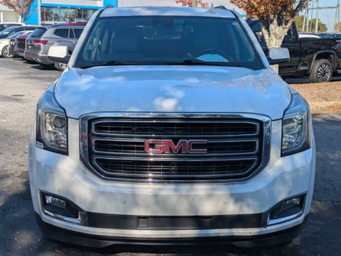 Used 2020 GMC Yukon XL SLT w/ Open Road Package image 9