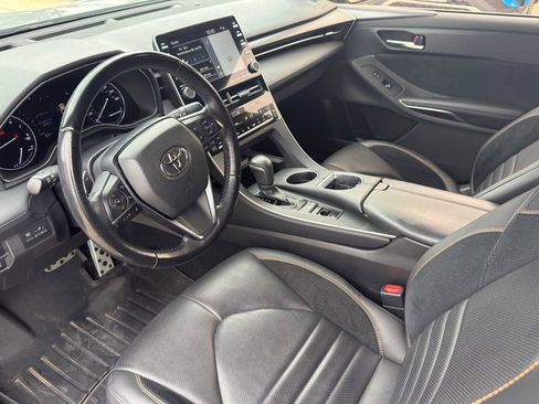 Used 2019 Toyota Avalon Touring w/ Advanced Safety Package FWD image 12