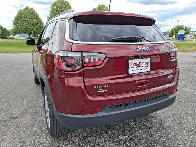 Certified 2022 Jeep Compass Latitude w/ Convenience Group AWD/4WD image 8