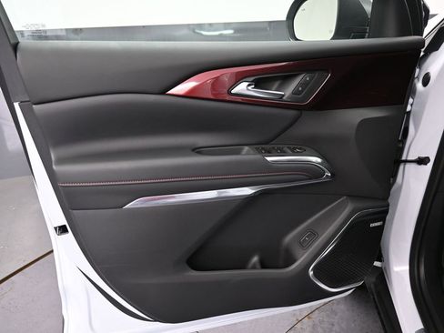 New 2026 Chevrolet Traverse Z71 w/ Enhanced Driving Package image 16