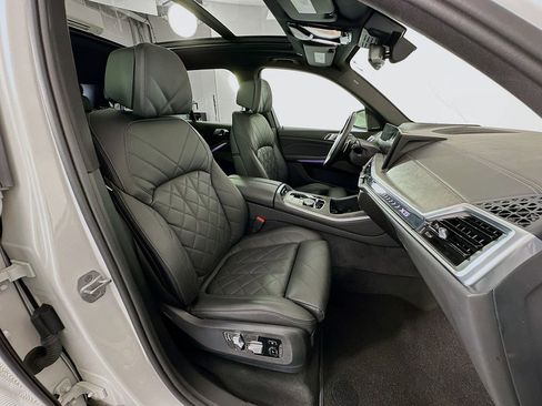 Used 2024 BMW X5 xDrive40i image 30