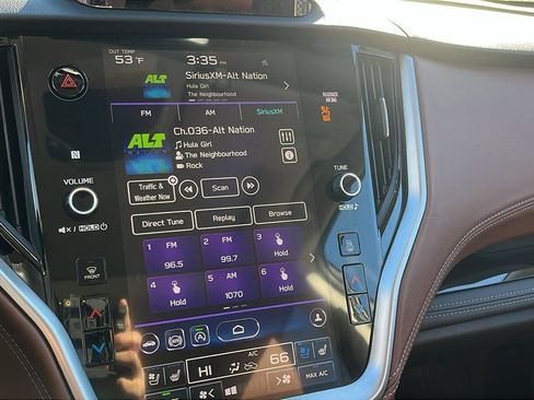 Used 2020 Subaru Outback Touring XT image 15