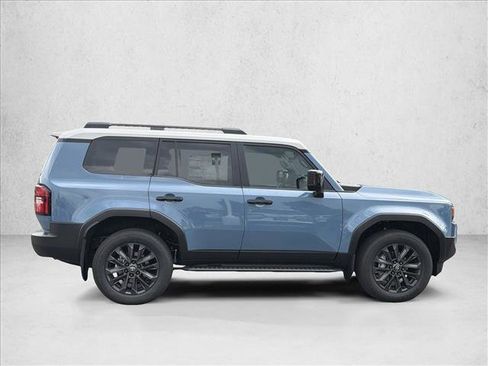 New 2026 Toyota Land Cruiser image 4