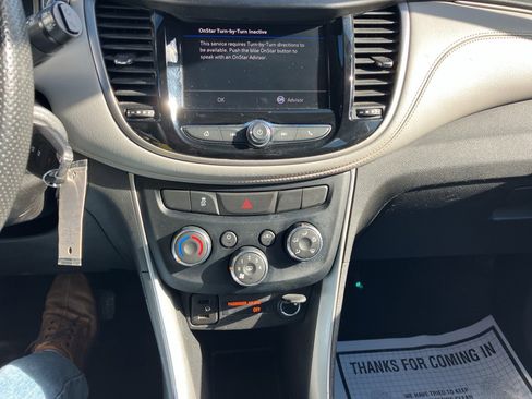 Used 2020 Chevrolet Trax LS image 22