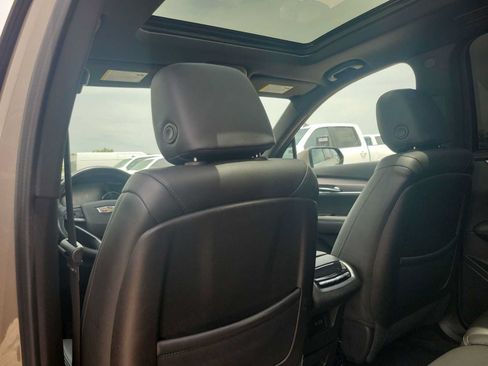 Used 2023 Cadillac XT6 Luxury FWD image 16