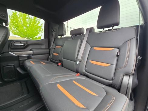 Used 2021 GMC Sierra 1500 AT4 AWD/4WD image 17