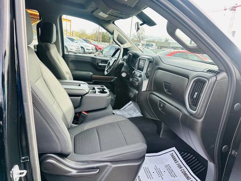 Used 2020 Chevrolet Silverado 1500 LT w/ Trailering Package AWD/4WD image 16