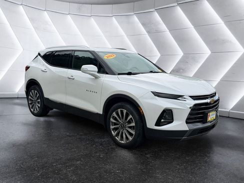 Used 2022 Chevrolet Blazer Premier w/ Enhanced Convenience Package AWD/4WD image 8