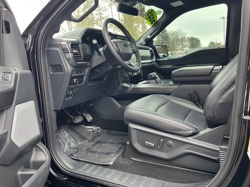 Used 2025 Ford F150 Lariat w/ Equipment Group 502A High image 9