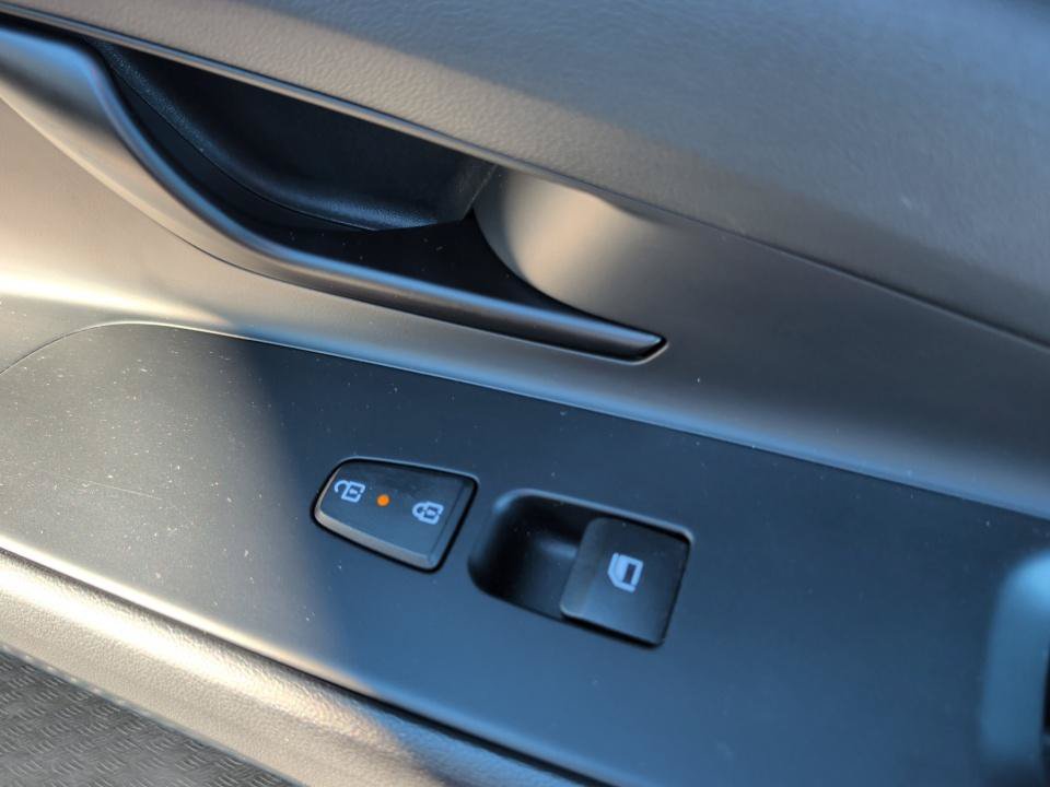 Certified 2025 Hyundai Elantra Sport FWD image 31