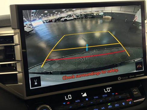 Used 2024 Toyota Tundra Limited w/ Power Package image 19