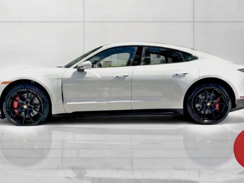 Used 2023 Porsche Taycan GTS image 5
