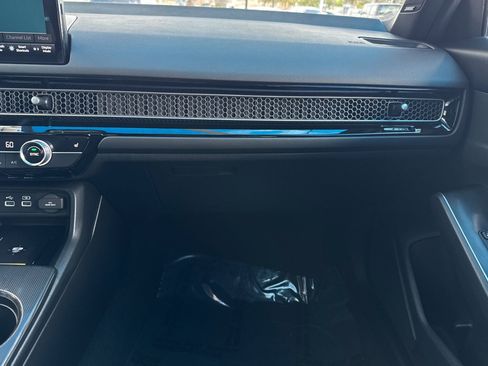 Certified 2024 Honda Civic Sport Touring image 29