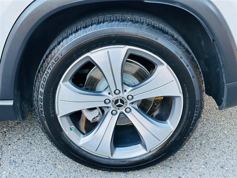Used 2021 Mercedes-Benz GLS 450 4MATIC image 14