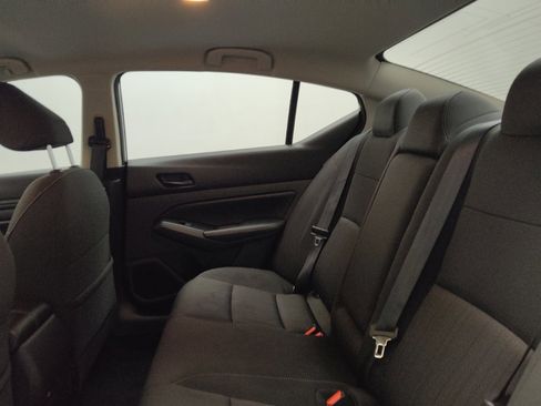 Used 2024 Nissan Altima 2.5 SV image 18