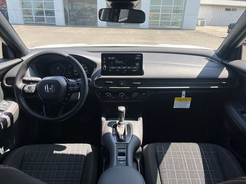 New 2026 Honda HR-V Sport image 13