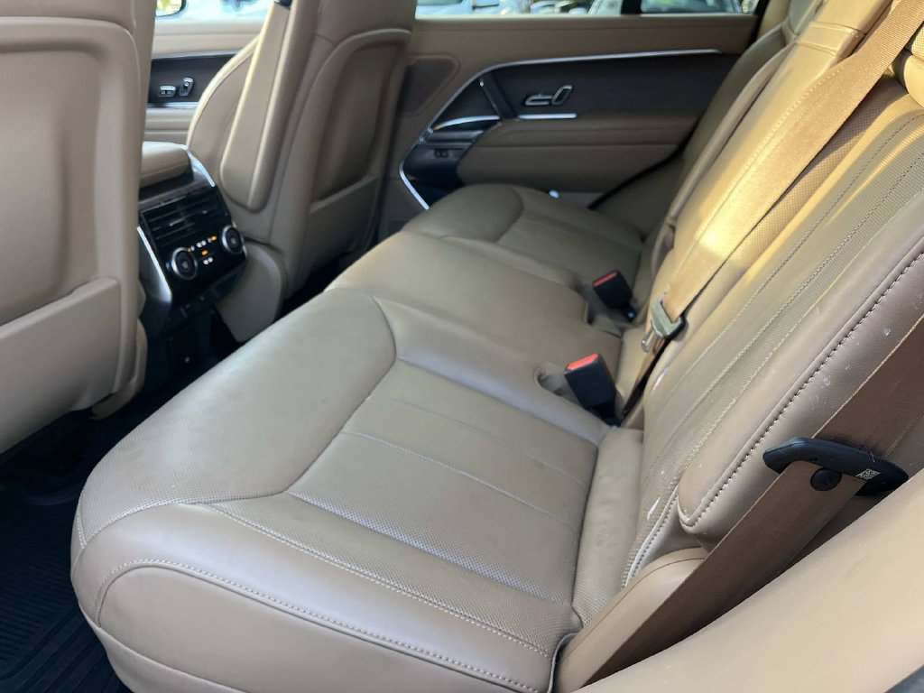 Used 2023 Land Rover Range Rover SE AWD/4WD image 23