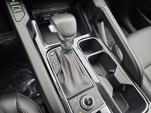 Certified 2024 Kia Telluride S image 15