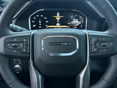 New 2026 GMC Sierra 3500 Denali Ultimate AWD/4WD image 21