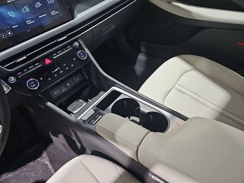 New 2026 Hyundai Sonata SEL FWD image 23