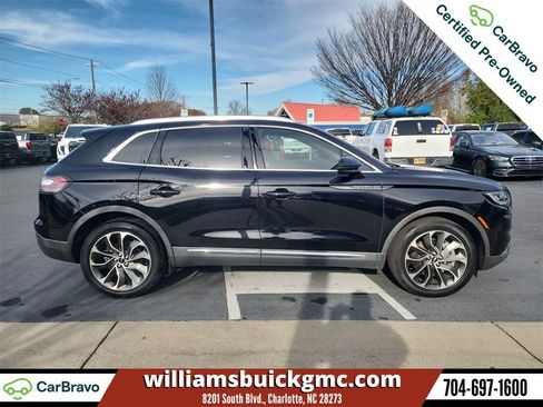 Used 2021 Lincoln Nautilus Reserve image 10