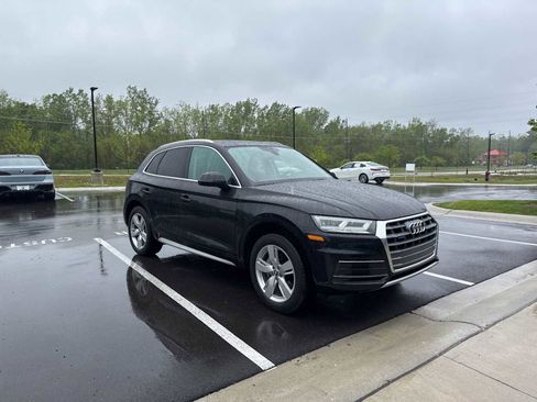 Used 2019 Audi Q5 2.0T Premium Plus AWD/4WD image 2