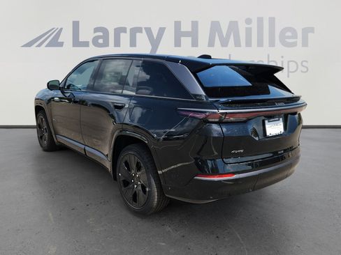 New 2025 Jeep Wagoneer S Launch Edition image 4