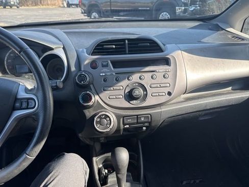 Used 2011 Honda Fit Sport image 13