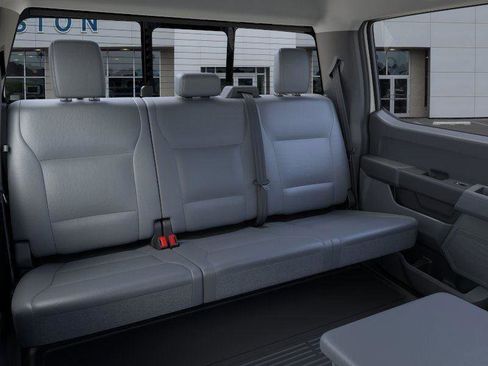 New 2026 Ford F550 4x4 Crew Cab image 17