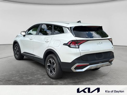 Used 2023 Kia Sportage LX AWD/4WD image 7