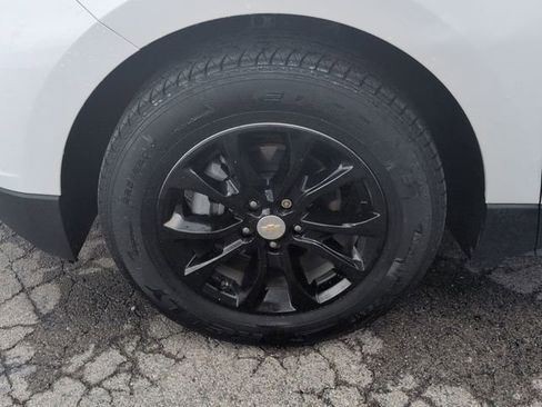 Used 2019 Chevrolet Equinox LT FWD image 34