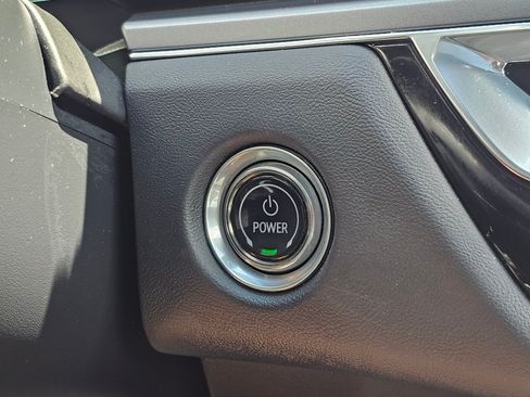Certified 2024 Cadillac Lyriq Tech RWD image 40