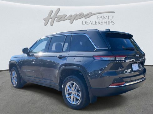 New 2025 Jeep Grand Cherokee Laredo X w/ Luxury Tech Group I image 25