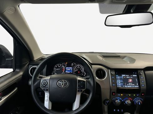 Used 2016 Toyota Tundra SR5 w/ SR5 Upgrade Package AWD/4WD image 7