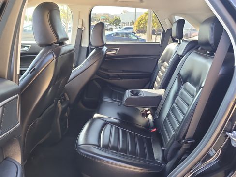 Used 2024 Ford Edge SEL image 14